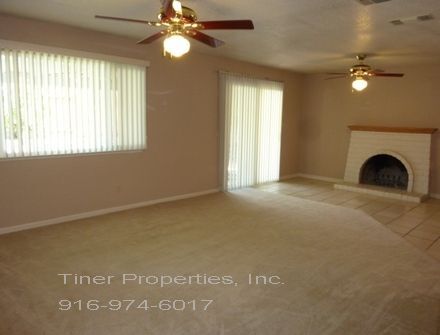 Building Photo - Great Four Bedroom in Citrus Heights