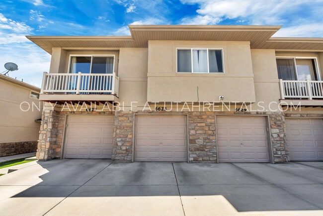 Photo - 6623 W Blue Iris Dr Townhome