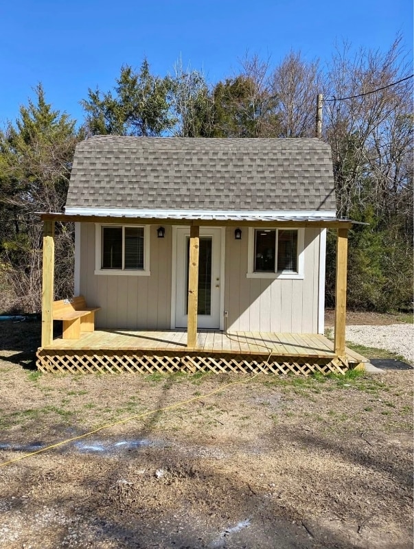 Building Photo - 9818 Farris Loop