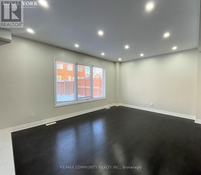 Building Photo - 1236 Ronald Inche Dr