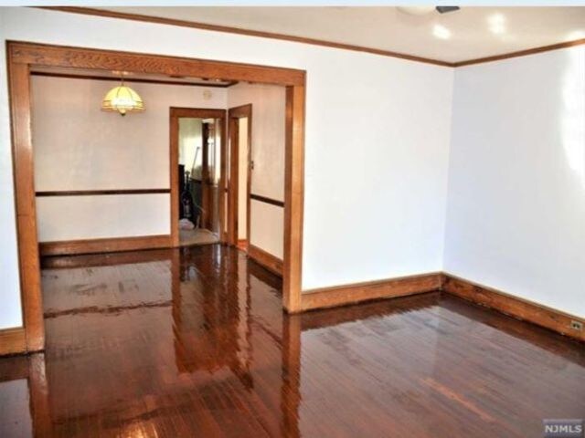 Primary Photo - 343 Belgrove Dr