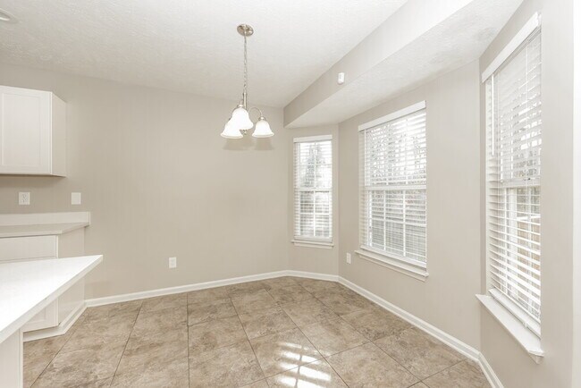 Building Photo - 1389 E Nir Shreibman