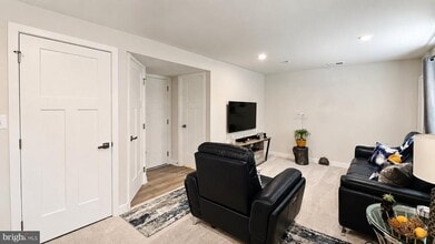Building Photo - 9008 Armstrong Ln