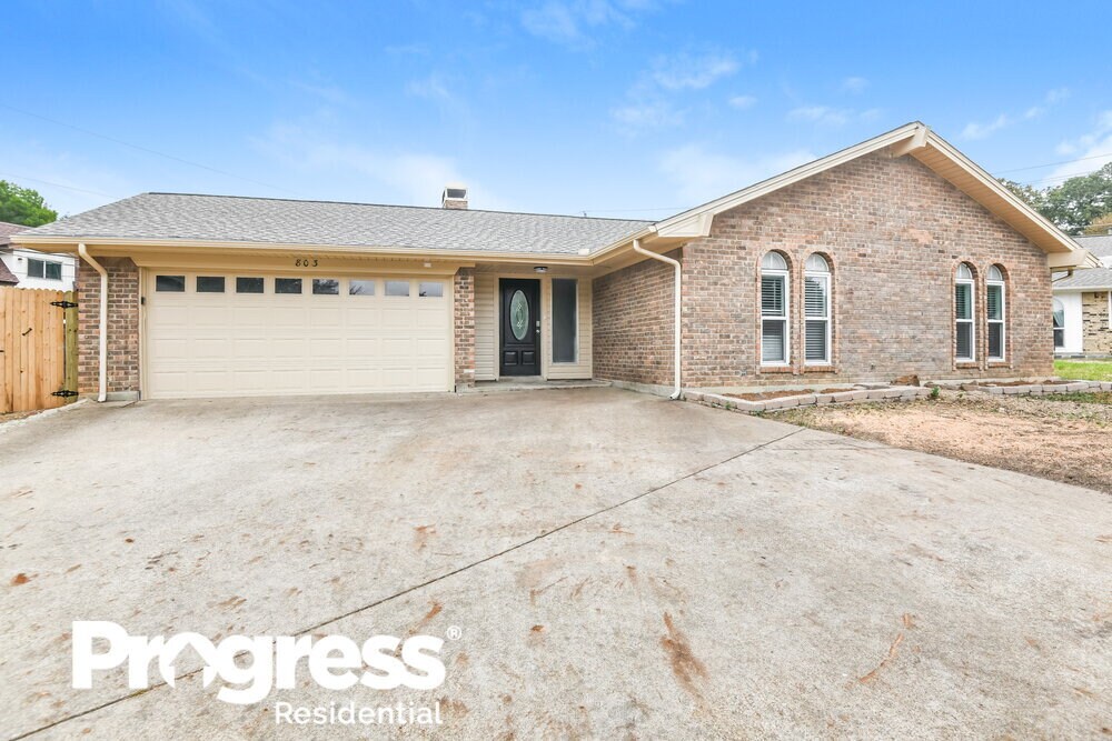 803 Cornish Oak Ct, Arlington, TX 76012 House Rental in Arlington, TX