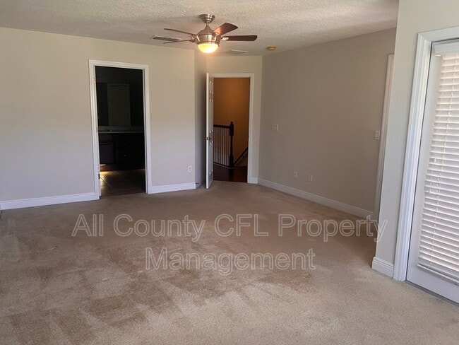 Building Photo - 4979 Poplopen Ln