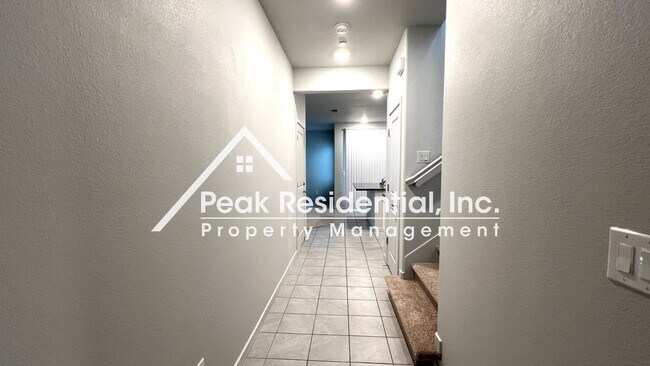 Foto del edificio - Very Nice 3bd/2.5ba North Natomas Home wit...