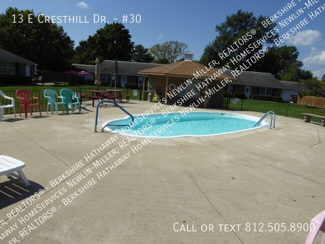 13 E Cresthill Dr Unit #30, Terre Haute, In 47802 - Room For Rent In 