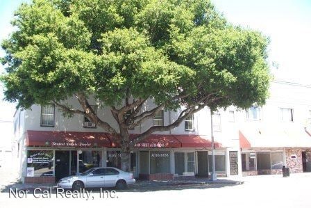 Primary Photo - 22546 Main St