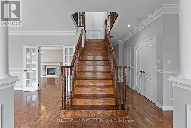 Building Photo - 2154 Kingsridge Dr