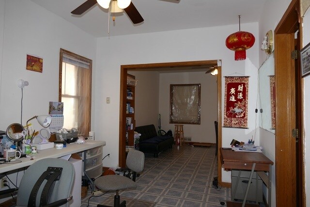 Building Photo - 1211 N 22nd Ave