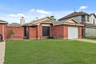 Building Photo - 6627 Misty Dale Dr