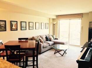 Foto del edificio - 120 1st Ave W