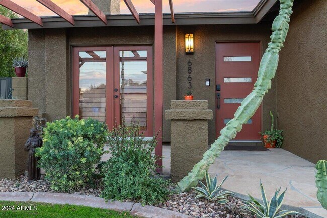 Foto del edificio - 6863 E Phelps Rd