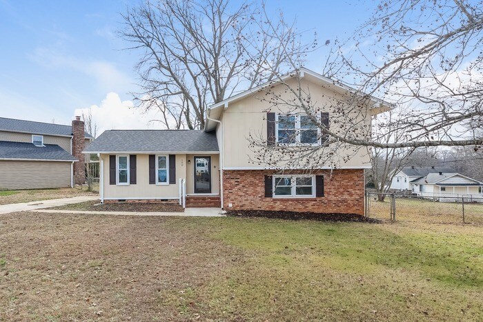 Primary Photo - Gorgeous 3 Bedroom in Simpsonville!