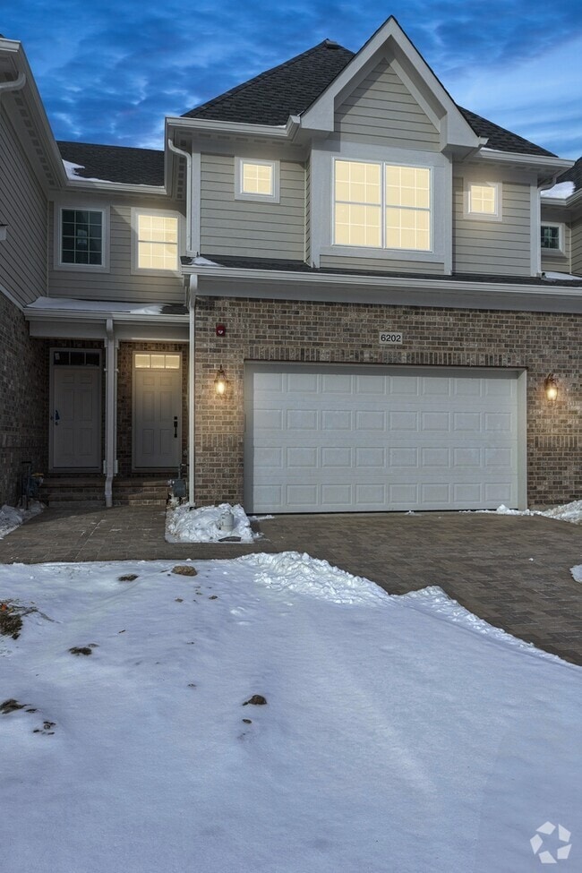 Building Photo - 6202 Flagg Creek Ln