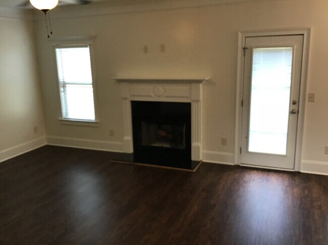 Foto del edificio - 485 Pittman Mill Ct