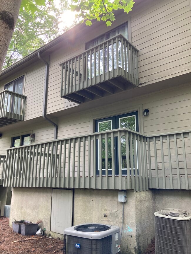 Back deck. - 185 Eagle Peak Cir