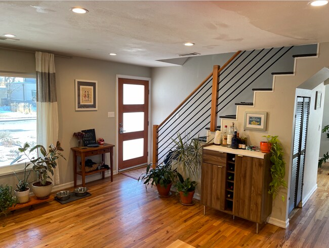 Building Photo - 3225 Arnett St