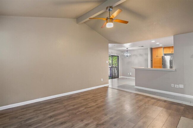 Foto del edificio - 1131 Byers Ln