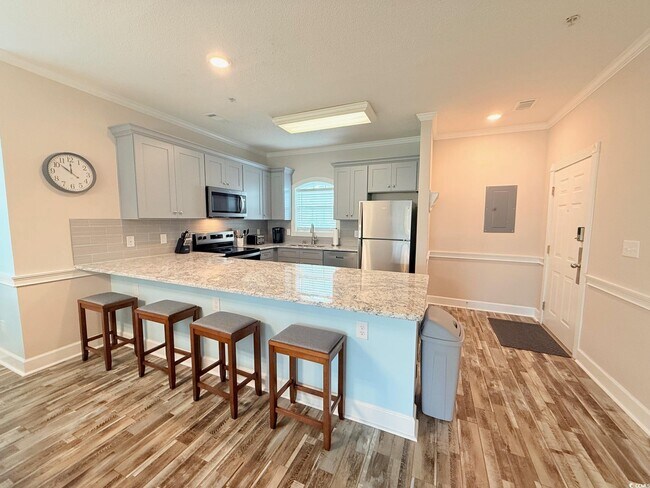 Foto del edificio - 4860 Carnation Cir