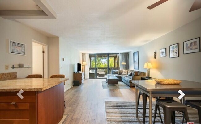 Foto del edificio - 7765 W 91st St