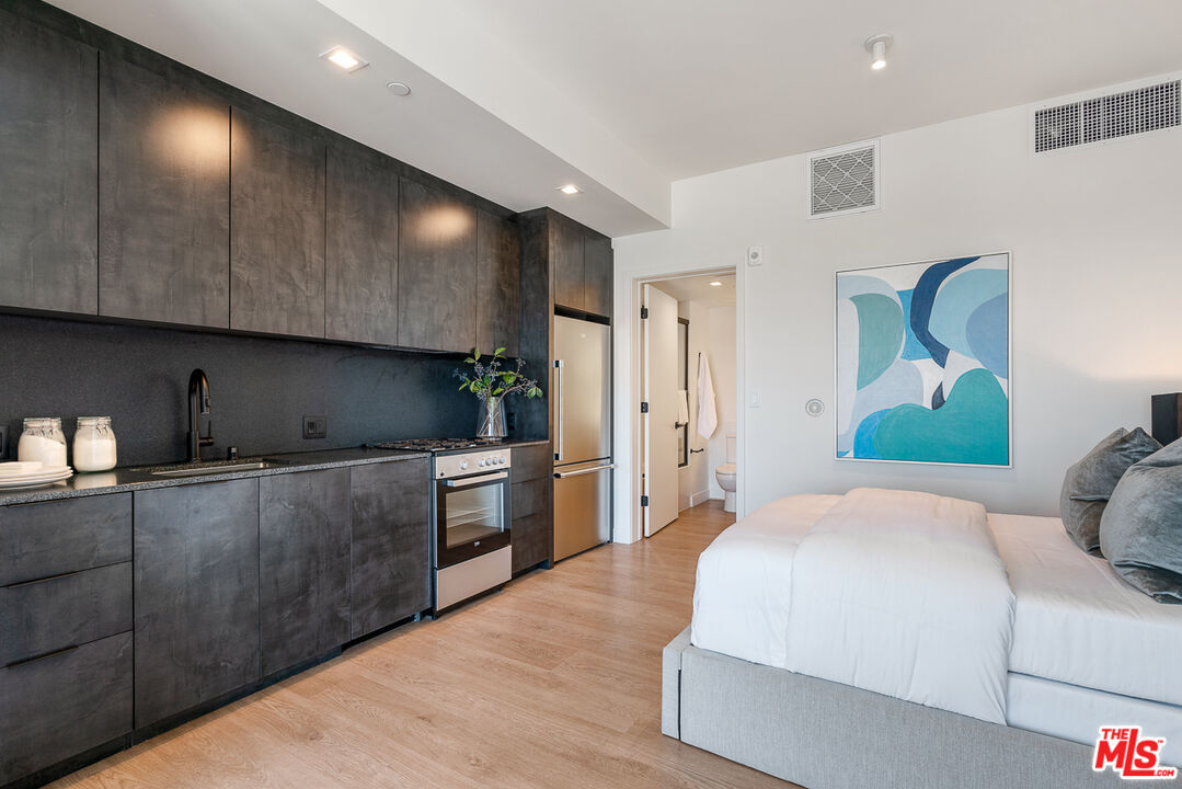 Foto principal - 10700 Tabor St