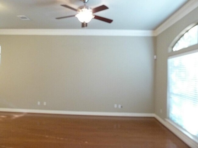 Building Photo - 9113 Creekstone Lake Dr