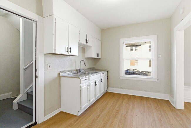 Foto del edificio - 13806 Coit Rd