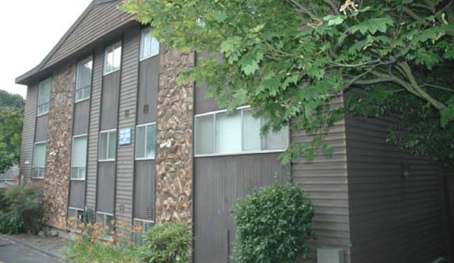 Alternate Building View - Queen Anne 9