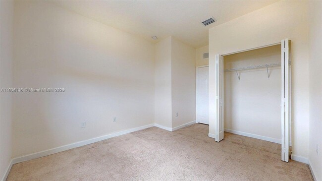 Building Photo - 3767 NE 2nd St