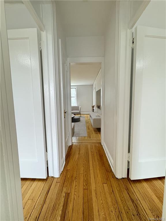 Foto del edificio - 445 Gramatan Ave