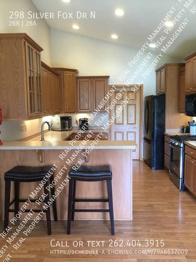 Building Photo - 2 bedroom townhome