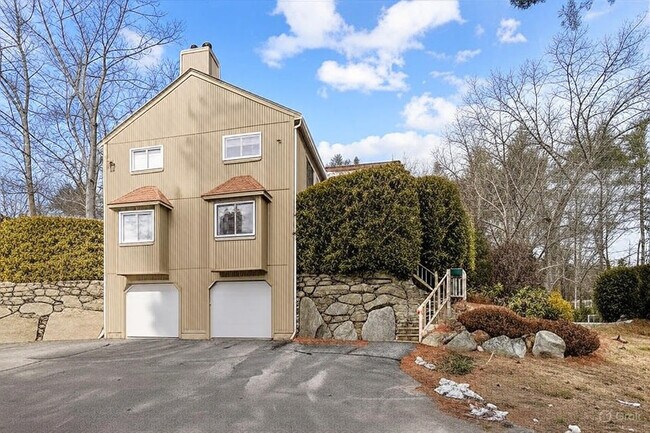 Foto del edificio - 9 Manor House Ln