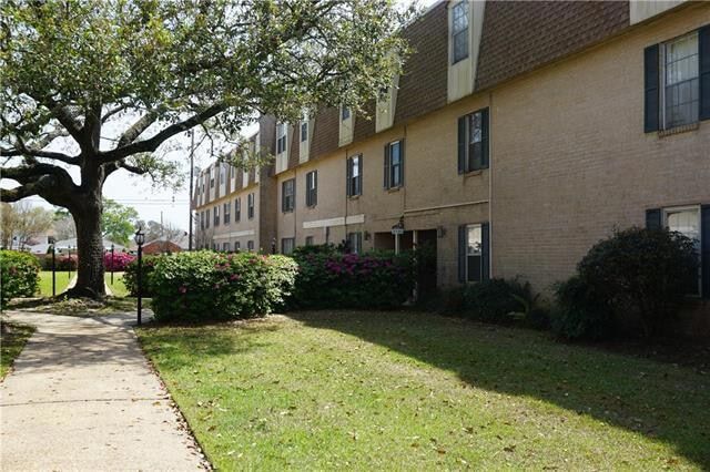 Photo - 2720 Whitney Place Unit 504 Apartment