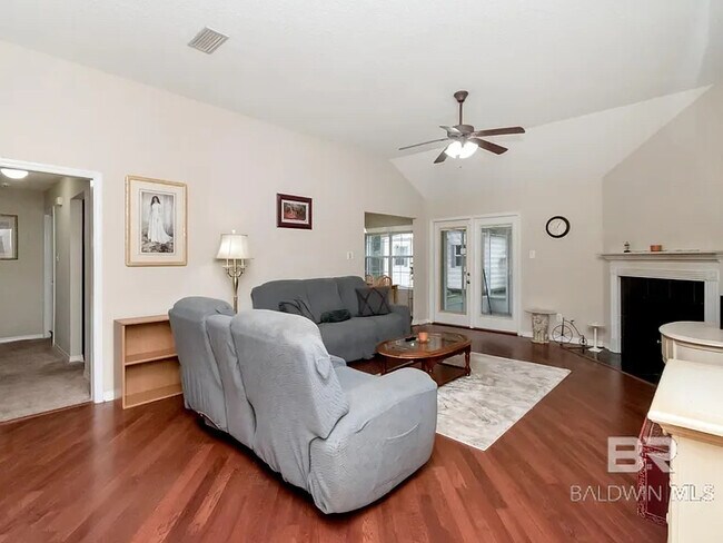 Building Photo - 8816 Spring Grove N