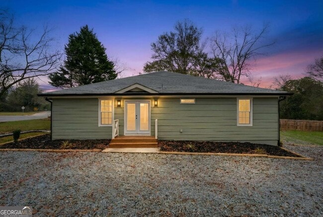 Building Photo - 408 E Marable St