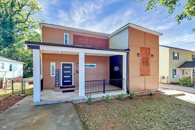 Photo - 2016 Brewton Dr House