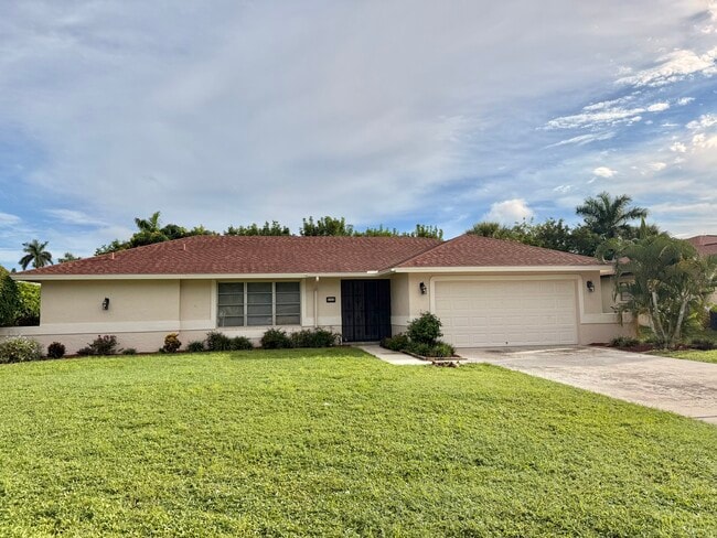 Building Photo - 161 Pebble Beach Cir