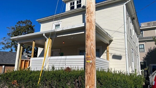 Building Photo - 8 Mathes Terrace