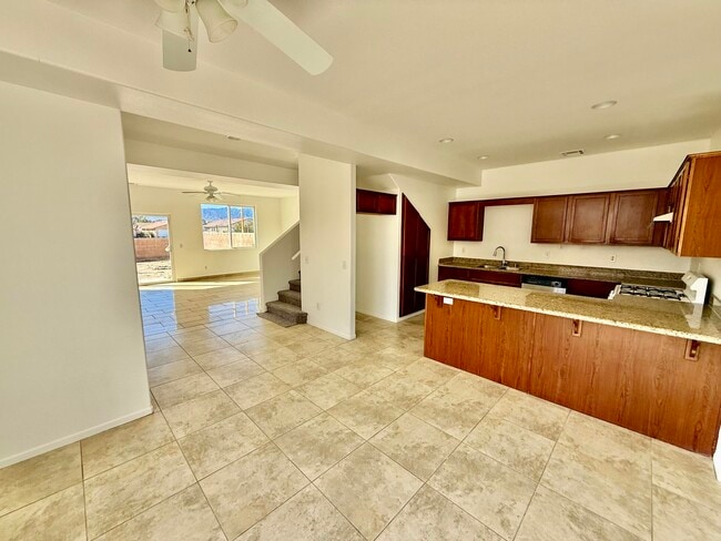 Building Photo - 13827 Luis Dr