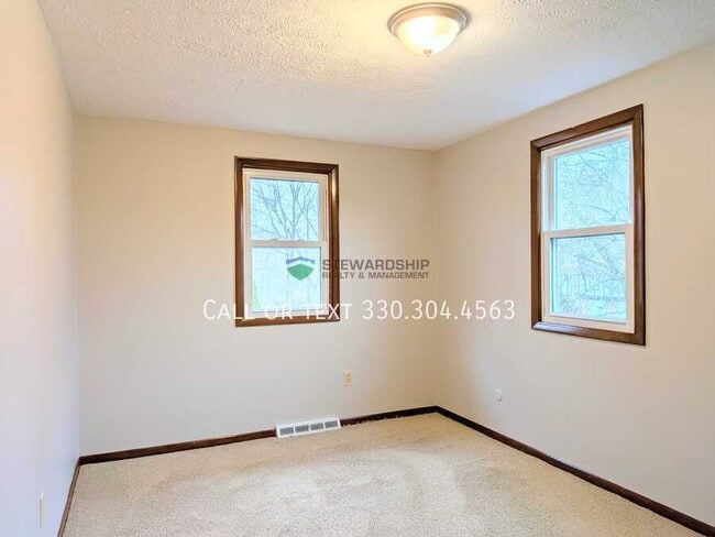 Foto del edificio - 1752 Bunyan Cir NW