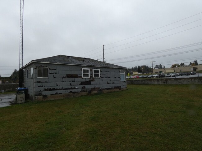 Foto del edificio - 321 E Park Ave