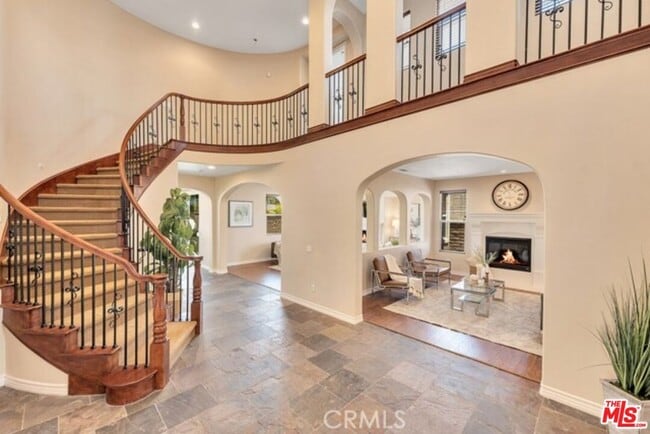 Building Photo - 861 Hemlock Ridge Ct