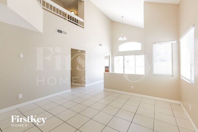 Building Photo - 2716 Brienza Way