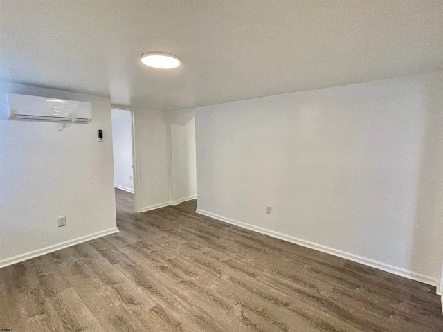 Primary Photo - 1772 Whittier St