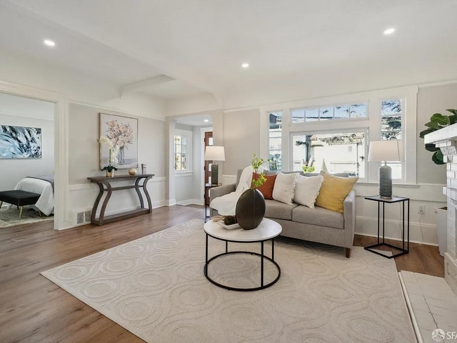 Building Photo - 1305 Revere Ave