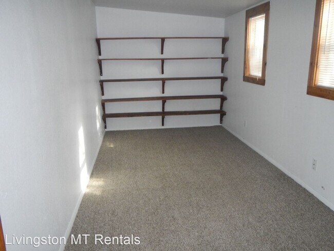 Foto del edificio - 3 br, 1.5 bath House - 1221 E Lewis St