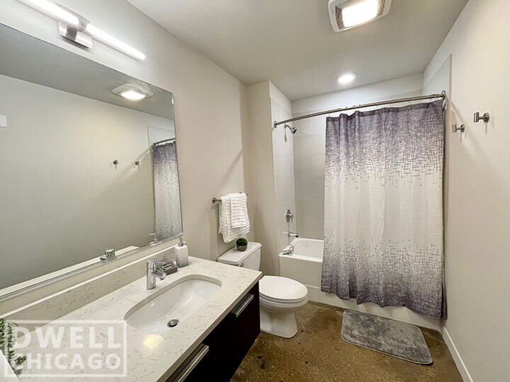 Foto principal - 1240 W Randolph St