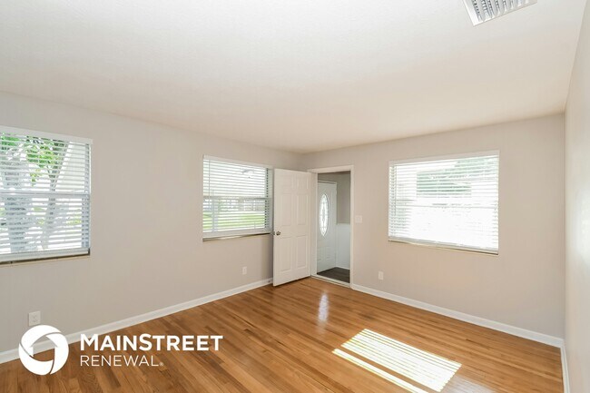 Building Photo - 7070 Perke Dr