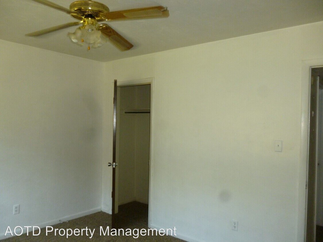 Building Photo - 814 Arkansas St